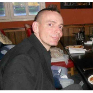 Photo of Gareth HENDRY