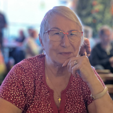 Photo of Lesley BAIZE