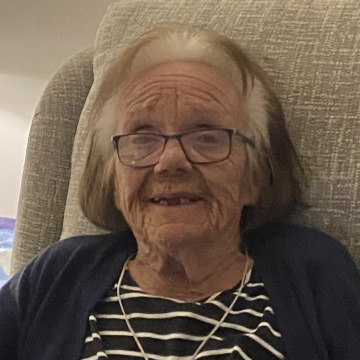 Photo of Christine WOOD