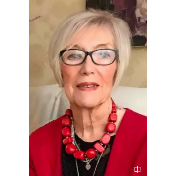 Photo of Maureen YOUNG