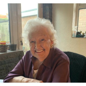 Photo of Ursula Jean GAUNT