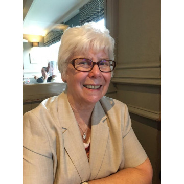 Photo of Shirley STAUNTON