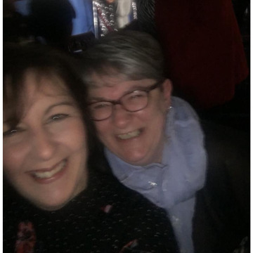 Photo for notice Julie IZZARD