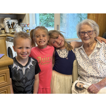 Photo for notice Eluned EDWARDS