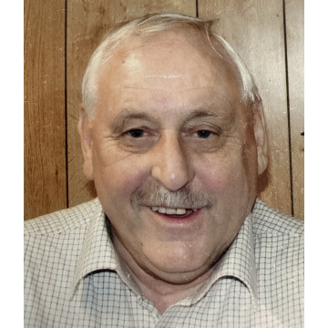 Photo of Gordon LEWIS