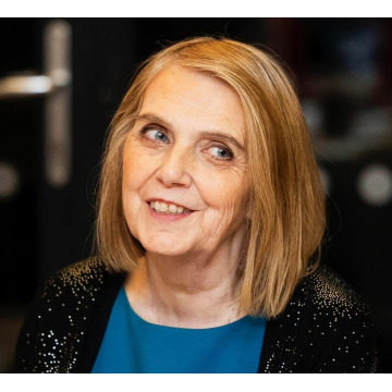 Photo of Susan CHAPMAN