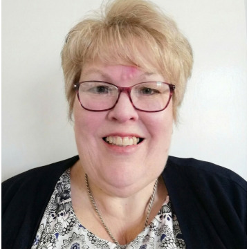 Photo of Julie CLIFT-MATTHEWS