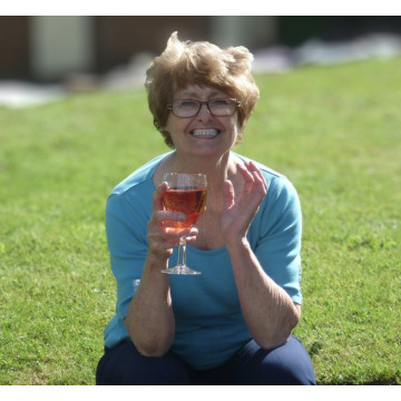 Photo of Glenice LOWE