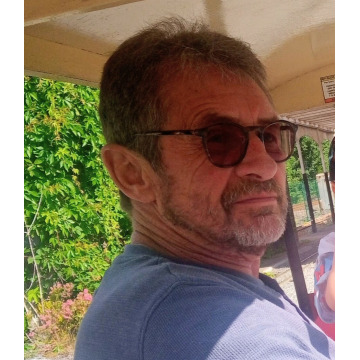 Photo of Geoffrey COX