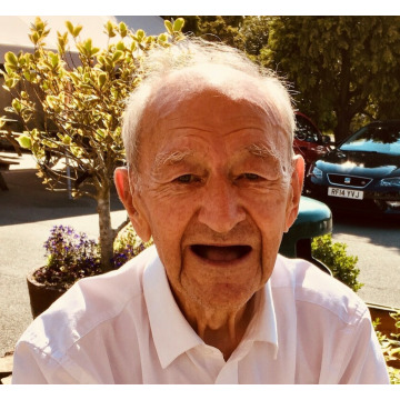 Photo of Dennis MURPHY