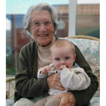 Notice Gallery for Betty LEAKE