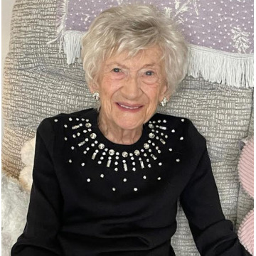 Photo of Barbara BELL