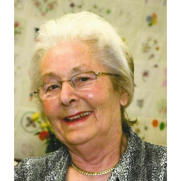 Photo of Maureen McDADE