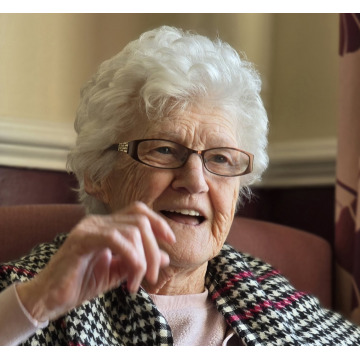 Photo of Elizabeth Edith ROBINSON