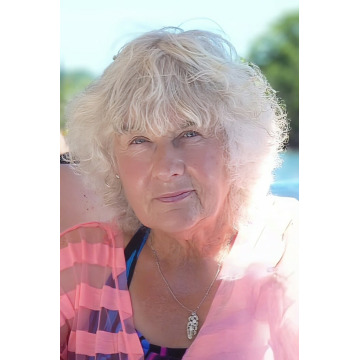 Notice Gallery for Janet THOMAS (BEM)