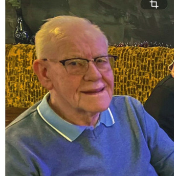 Photo of Hywel LEWIS