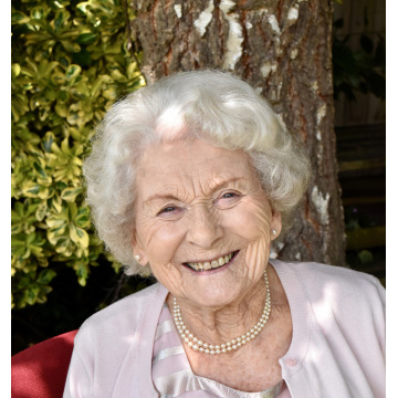 Notice Gallery for Vera SKINNER