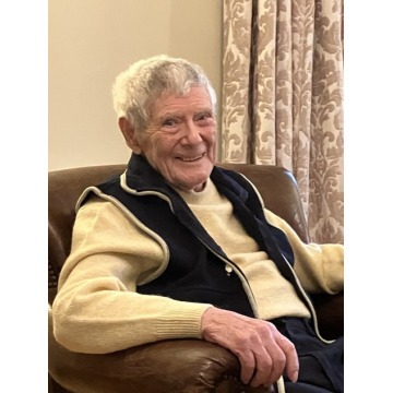 Notice Gallery for Ernest Stanley DALE