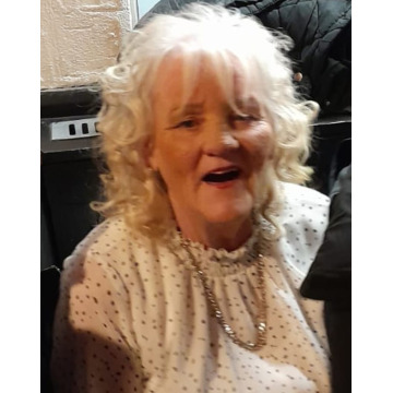 Photo of Pamela FORD