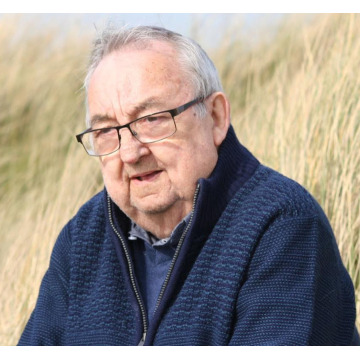 Photo of William MOFFITT