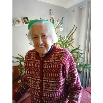 Photo of Betty LUSCOMBE