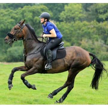 Photo of Lili HOWELLS