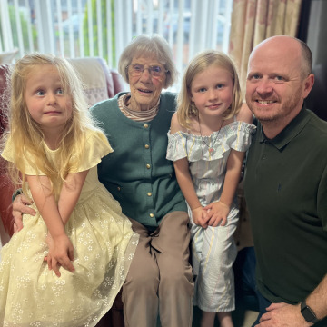 Photo for notice Ivy ELLIS