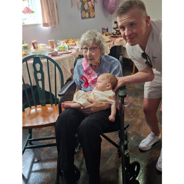 Photo for notice Dorothy Ann ROBSON