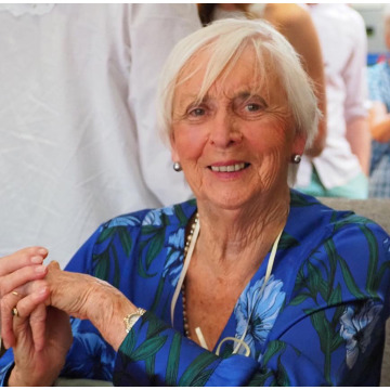 Photo of Nancy HUNTER