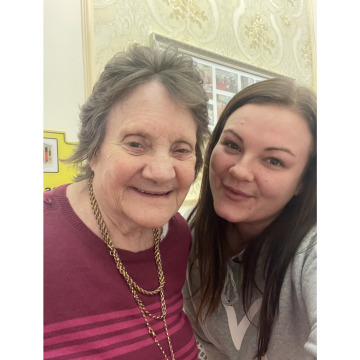 Photo for notice Audrey YEAMAN