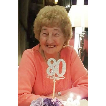 Photo of Hazel DAVISON