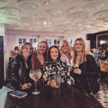 Photo for notice Tina THOMPSON