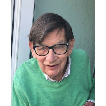 Photo of Dennis JONES