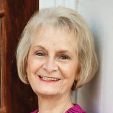 Photo of Elaine Annis