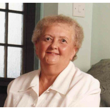 Photo of Olwyn Crosby James