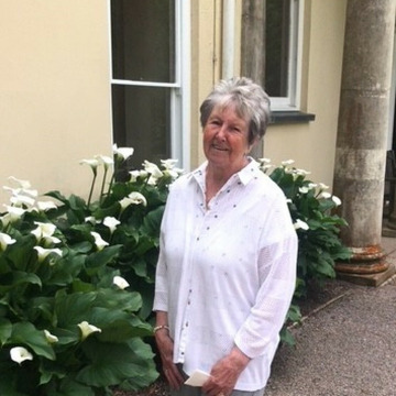 Photo of Pamela DEAN