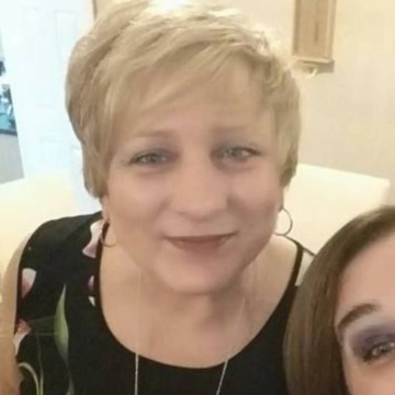Photo of Sian HUGHES