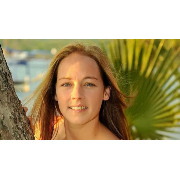 Photo of Nicola Louise TAYLOR