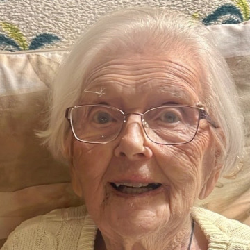 Photo of Daphne Elizabeth EVANS
