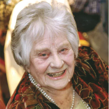 Photo of Daphne LEYBURN