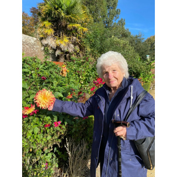 Photo of Gloria Joy GRANT