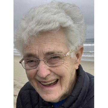 Photo of Sheila Joyce STONE