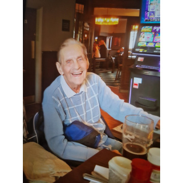 Photo of Leslie WOODGATE