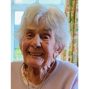 Photo of Betty Margaret Helen DIX