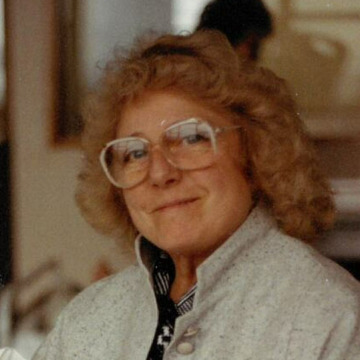 Photo of Patricia HUGHES