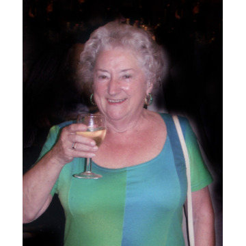 Photo of Phyl JONES
