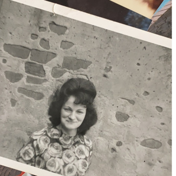 Notice Gallery for Muriel DENNISON