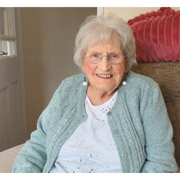 Photo of Beryl Nancy BONNINGTON