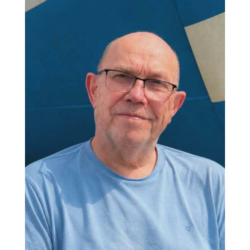 Photo of Barrie COLMAN