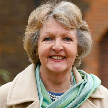 Photo of Dame Penelope KEITH